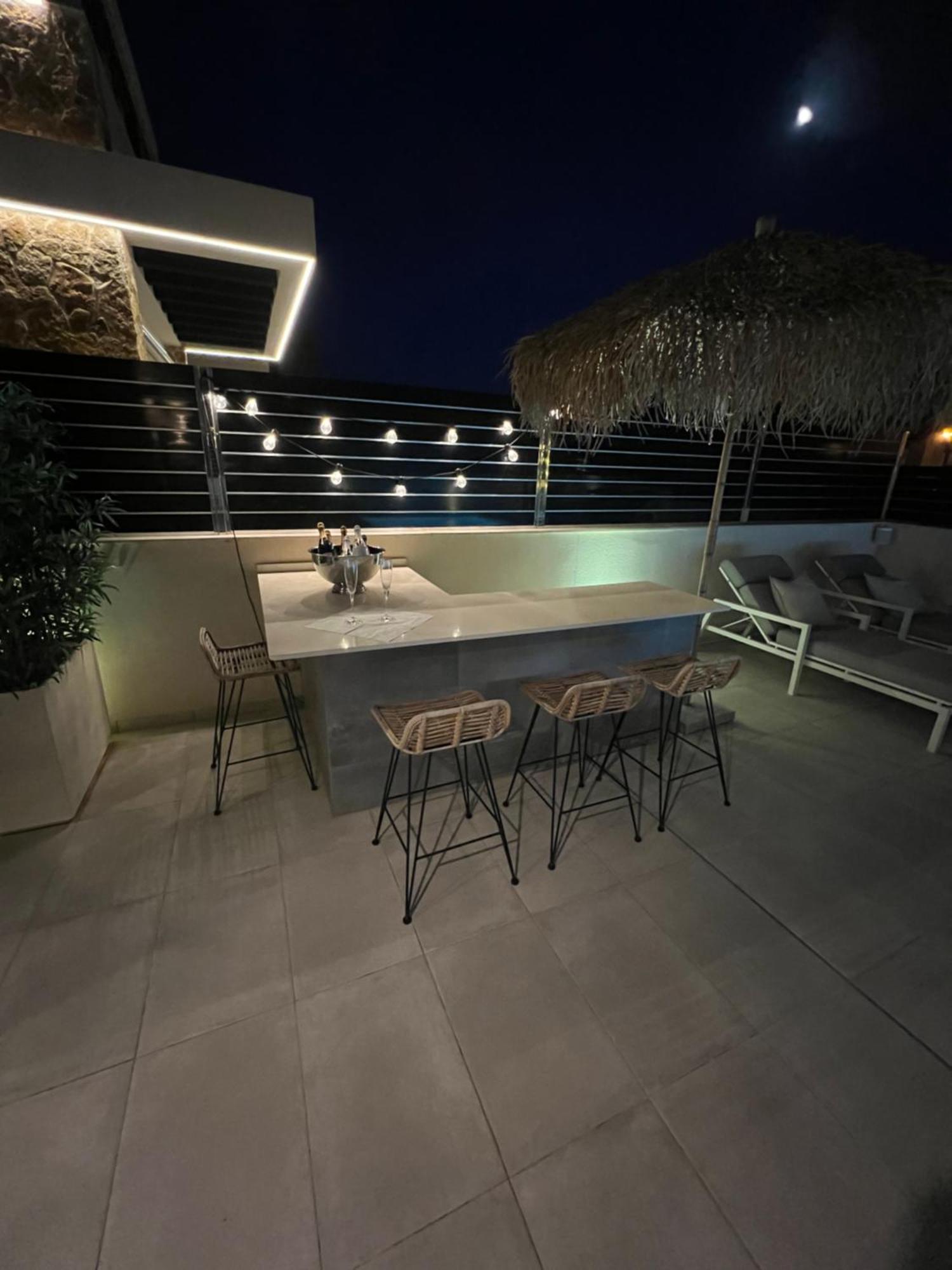 Pmt22 - Luxury With Private Heated Pool And Jacuzzi *