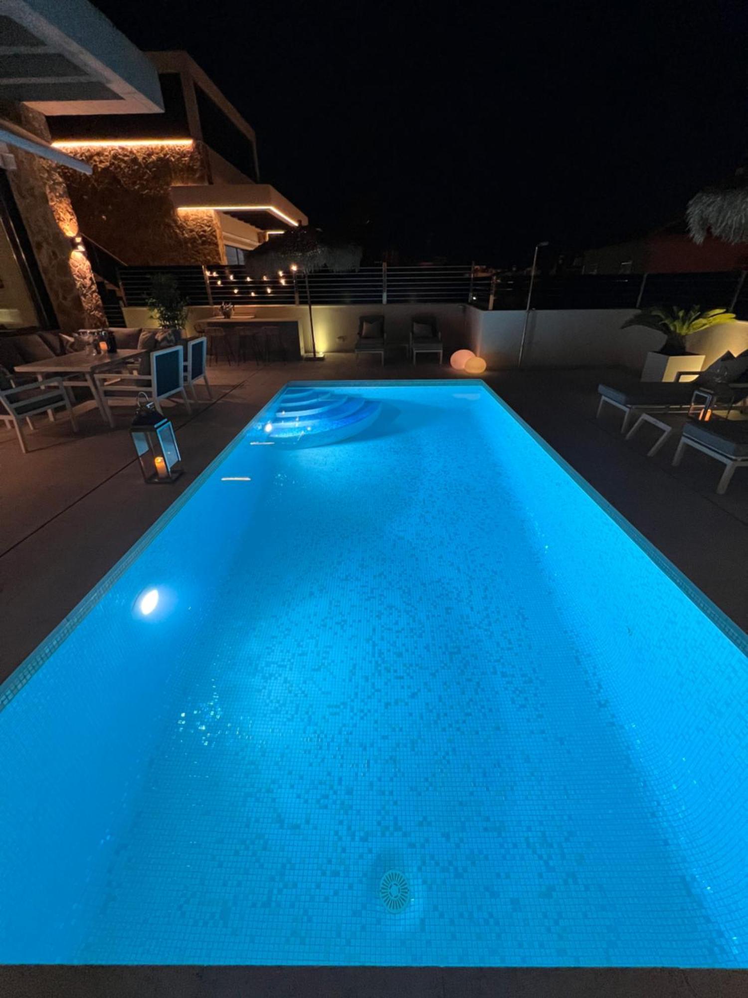 Pmt22 - Luxury With Private Heated Pool And Jacuzzi * Torrevieja