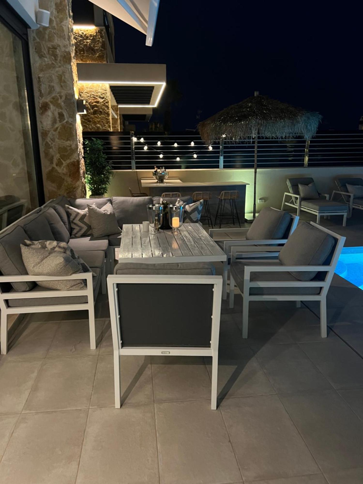 Pmt22 - Luxury With Private Heated Pool And Jacuzzi Torrevieja